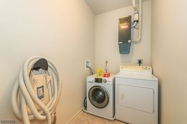 375 Rifle Camp Rd 403, Woodland Park, NJ 07424