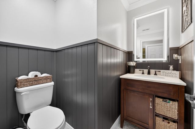 33 Birch Avenue, Shalimar, FL 32579