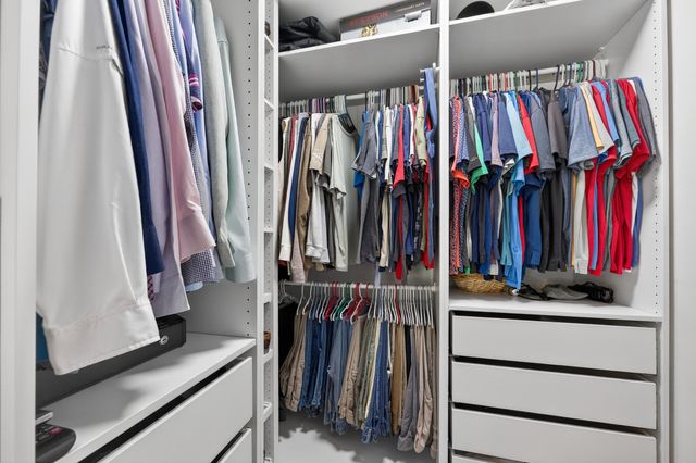 33 Birch Avenue, Shalimar, FL 32579