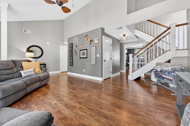 33 Birch Avenue, Shalimar, FL 32579