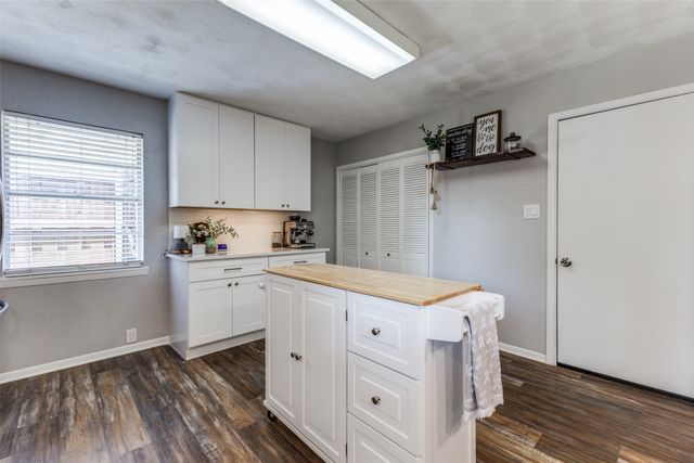 2521 Ridgecrest Drive, Garland, TX 75041