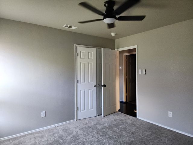 700 Swan Drive, Aubrey, TX 76227