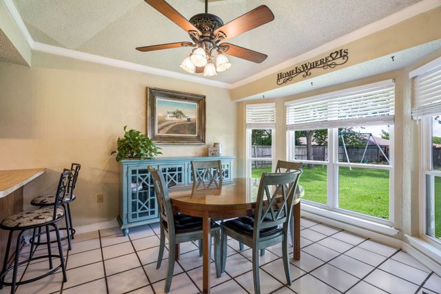 602 Highland Hills Lane, Highland Village, TX 75077