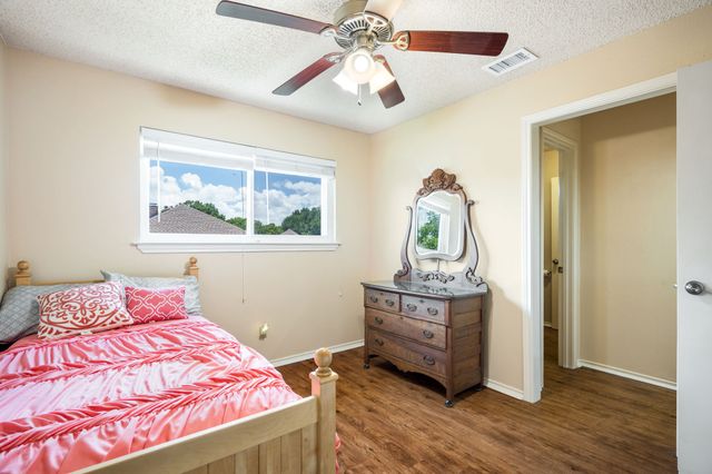 602 Highland Hills Lane, Highland Village, TX 75077