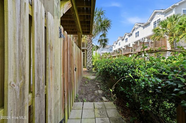 6017 Richard Bradley Drive, Wilmington, NC 28409