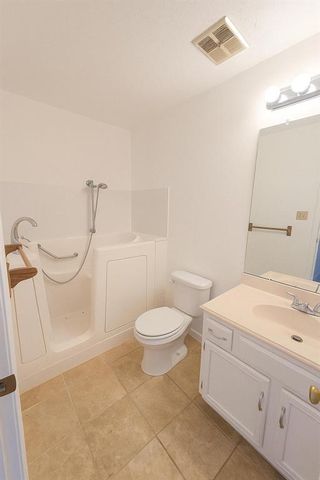 16626 Quiet Trail Drive, Humble, TX 77396