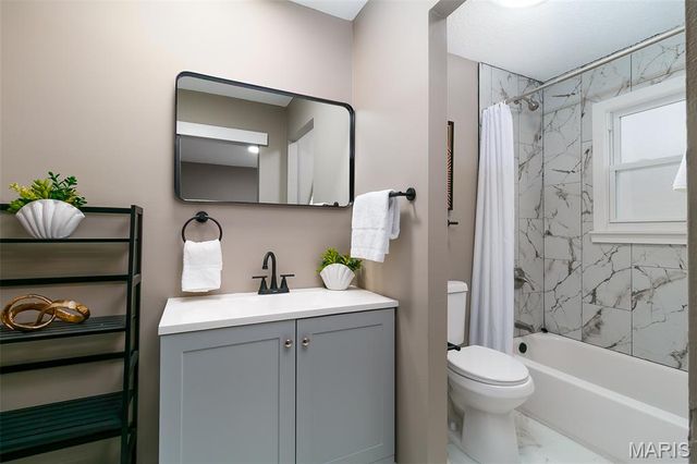 11652 Las Ladera Drive, Unincorporated, MO 63033