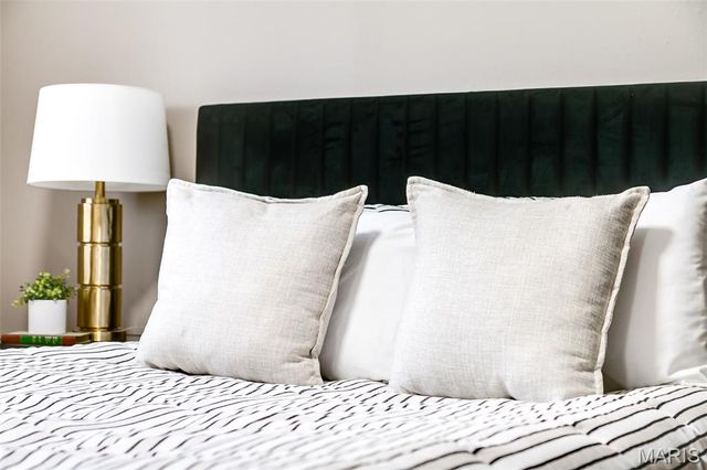 11652 Las Ladera Drive, Unincorporated, MO 63033