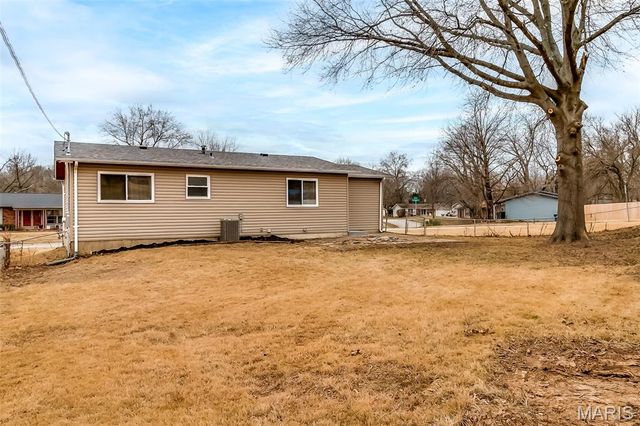 11652 Las Ladera Drive, Unincorporated, MO 63033