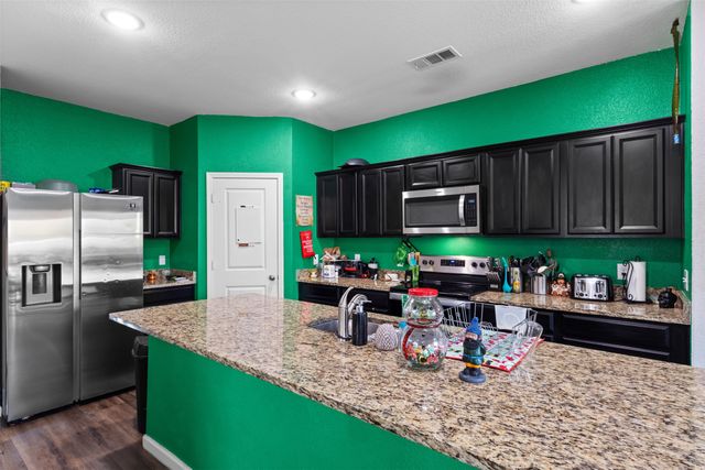 2360 Timbercreek Drive, Glenn Heights, TX 75154