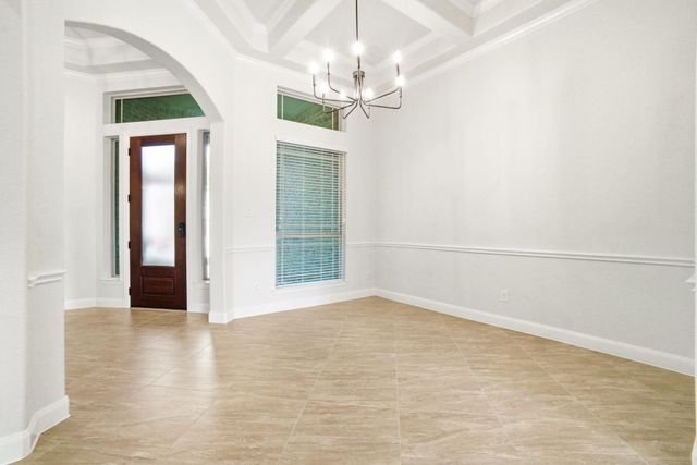 131 Hunter Hollow Drive, Montgomery, TX 77316