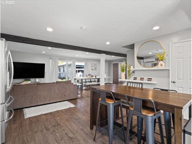 3504 E 12TH St, Vancouver, WA 98661