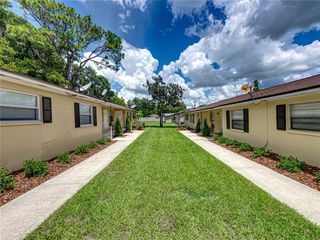 37107 MAIN AVENUE 1-6, Dade City, FL 33523