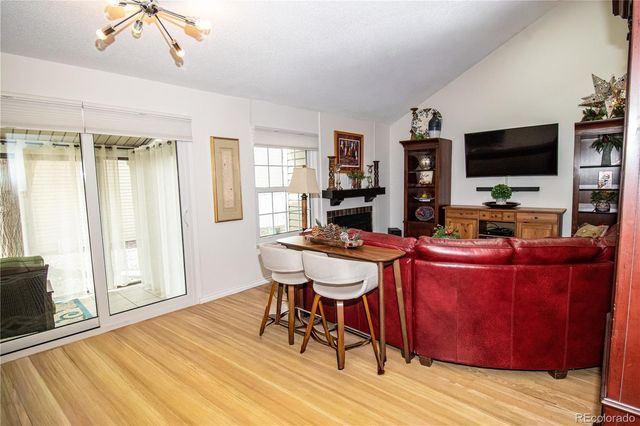 2752 S Heather Gardens Way 13, Aurora, CO 80014