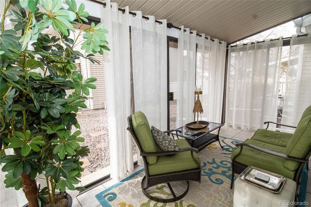 2752 S Heather Gardens Way 13, Aurora, CO 80014