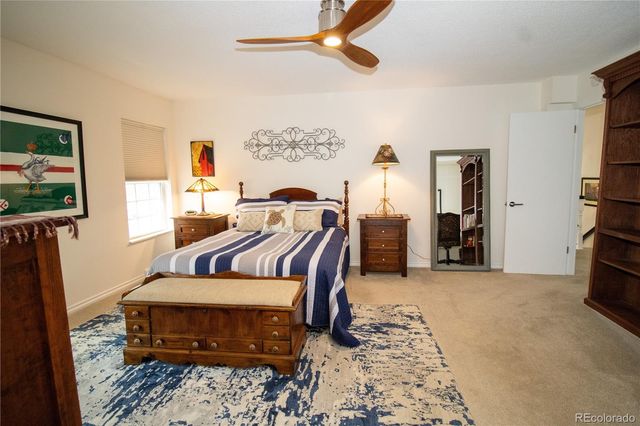 2752 S Heather Gardens Way 13, Aurora, CO 80014