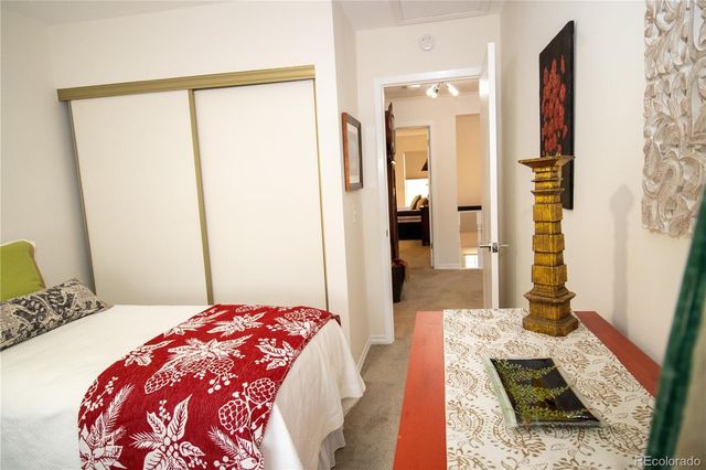 2752 S Heather Gardens Way 13, Aurora, CO 80014