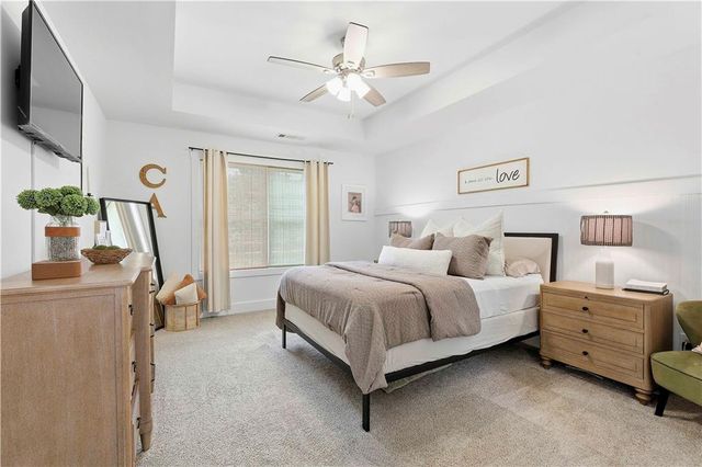 16 Watson Drive, Newnan, GA 30263