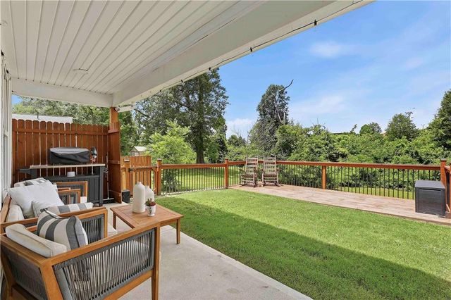 16 Watson Drive, Newnan, GA 30263