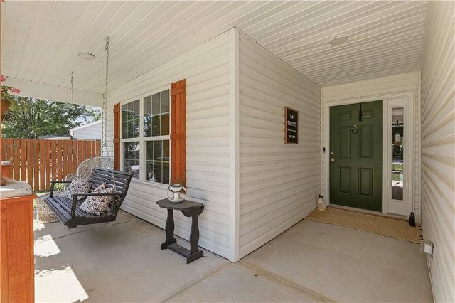 16 Watson Drive, Newnan, GA 30263