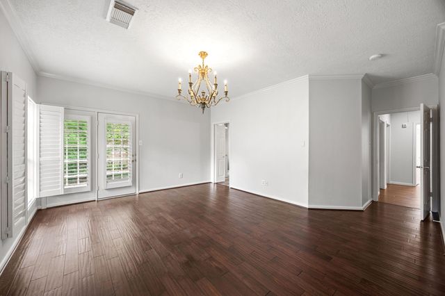 135 S Copperknoll Circle, The Woodlands, TX 77381