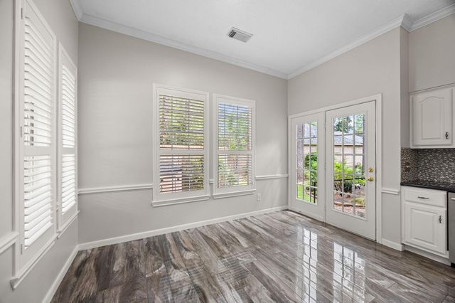 135 S Copperknoll Circle, The Woodlands, TX 77381