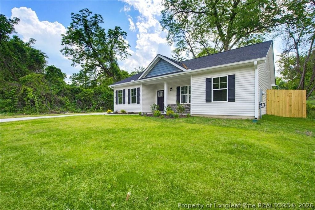 320 Currie Street, Fayetteville, NC 28301 — photo 4