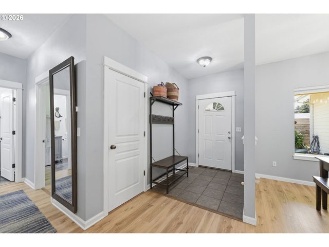 2910 RIVER Rd, Eugene, OR 97404