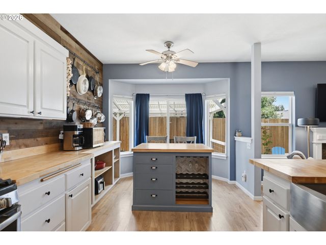 2910 RIVER Rd, Eugene, OR 97404