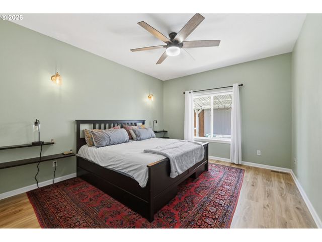 2910 RIVER Rd, Eugene, OR 97404