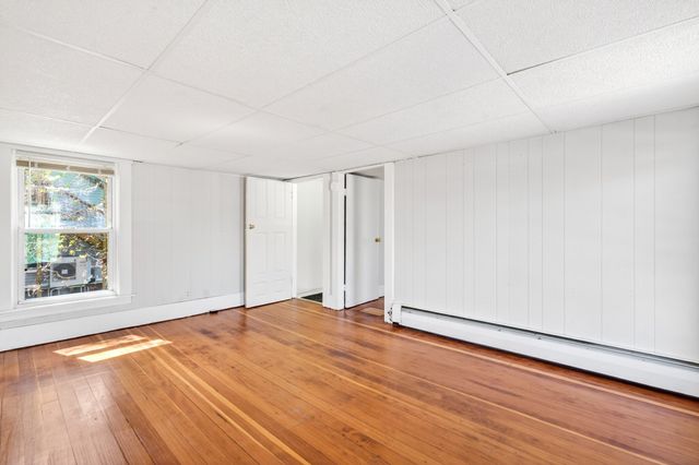 40 Moran St, Gardner, MA 01440