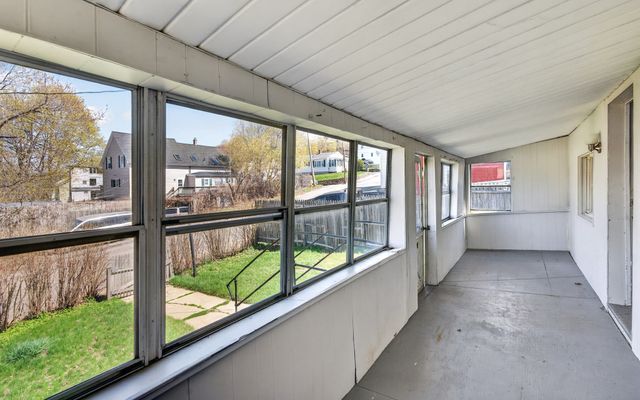 40 Moran St, Gardner, MA 01440