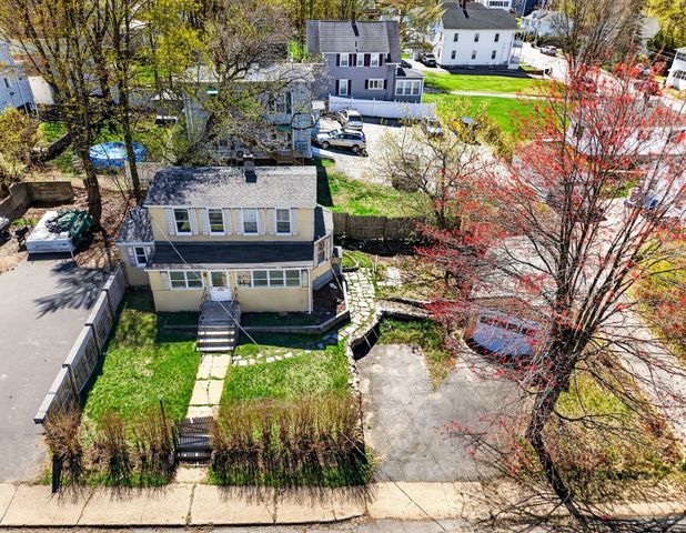 40 Moran St, Gardner, MA 01440
