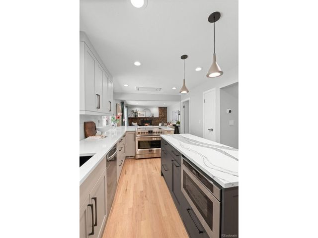 7454 W Otero Pl, Littleton, CO 80128