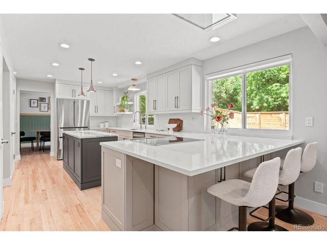 7454 W Otero Pl, Littleton, CO 80128