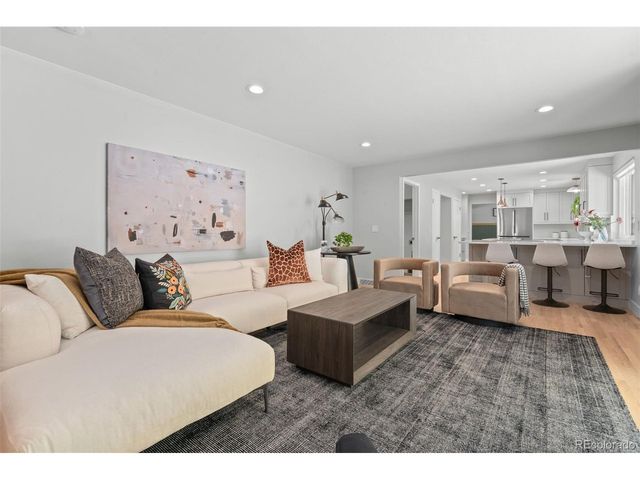 7454 W Otero Pl, Littleton, CO 80128