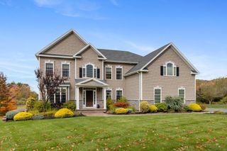 69 Glen Eagles Drive, Southington, CT 06489