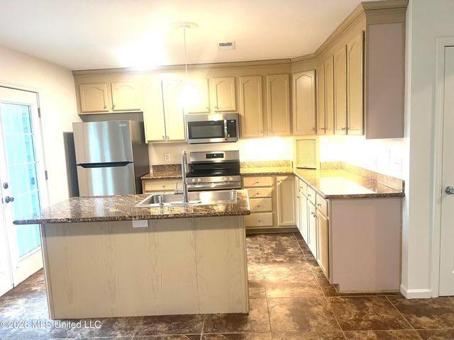 495 Popps Ferry Road, 17, Biloxi, MS 39531