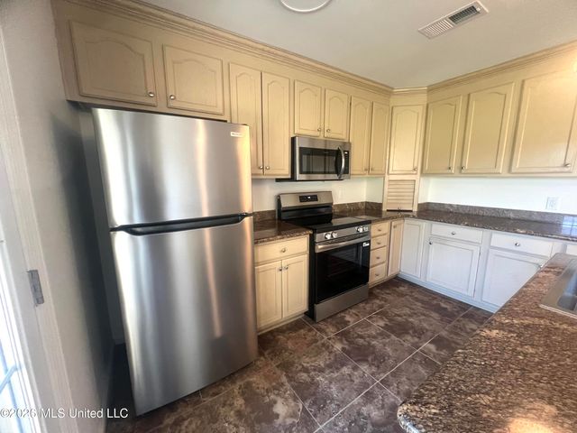 495 Popps Ferry Road, 17, Biloxi, MS 39531