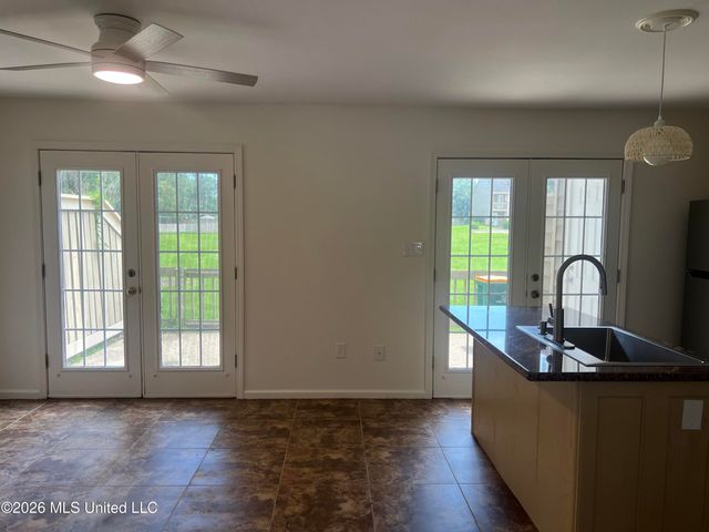 495 Popps Ferry Road, 17, Biloxi, MS 39531