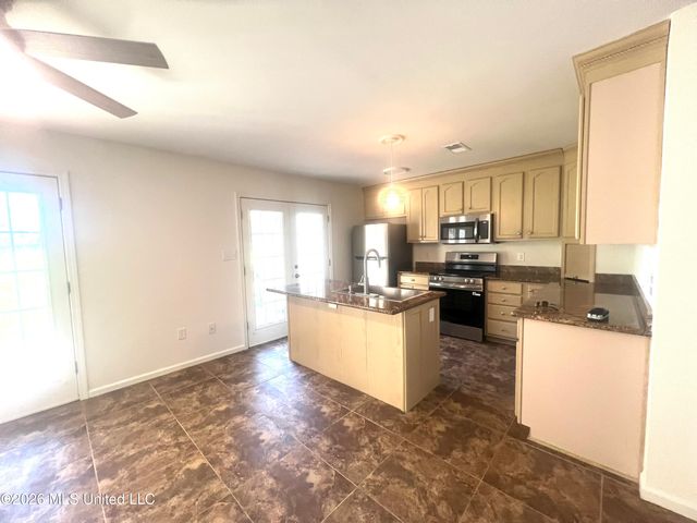 495 Popps Ferry Road, 17, Biloxi, MS 39531