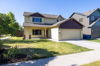 3031 NE Red Oak Drive, Bend, OR 97701