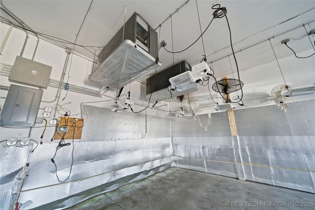 8468 Happy Camp Road, Beggs, OK 74421