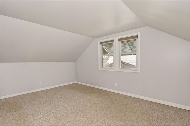 69 Chippendale Road, Greece, NY 14616