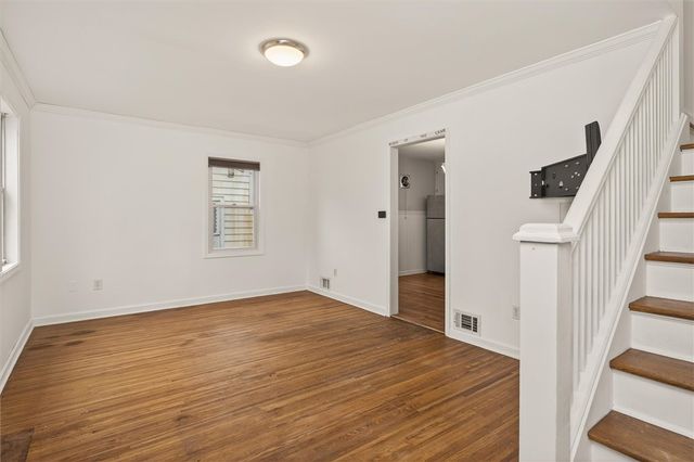 69 Chippendale Road, Greece, NY 14616