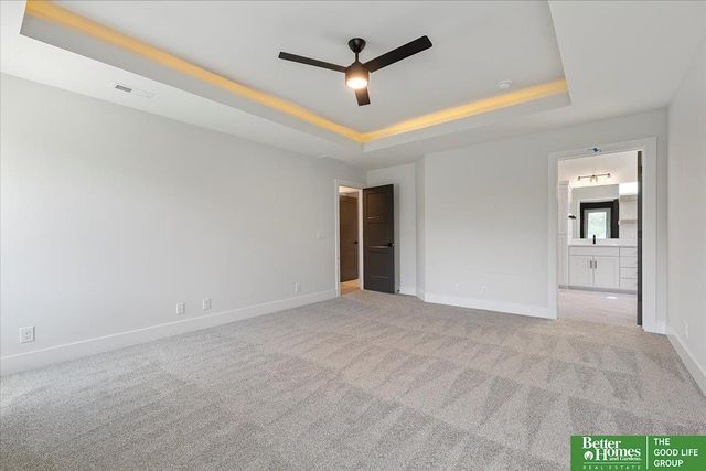 21343 Laurel Circle, Elkhorn, NE 68022