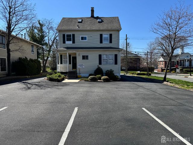 25 Stelton Road, Piscataway, NJ 08854