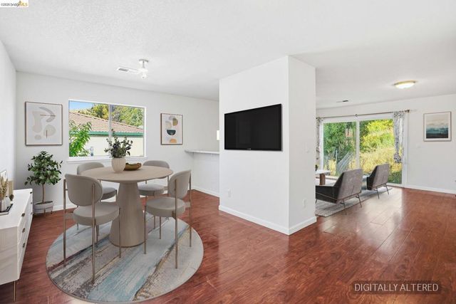 4047 Mozart Dr, Richmond, CA 94803