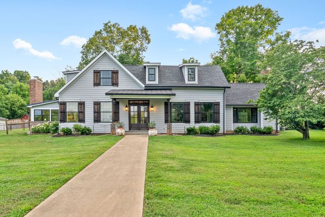 3182 Port Royal Lane, Adams, TN 37010
