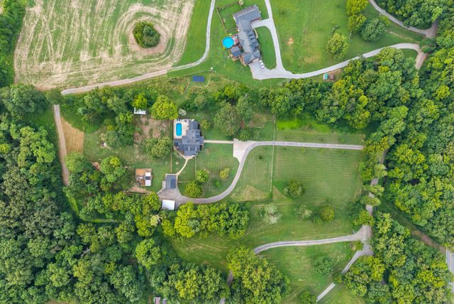 3182 Port Royal Lane, Adams, TN 37010
